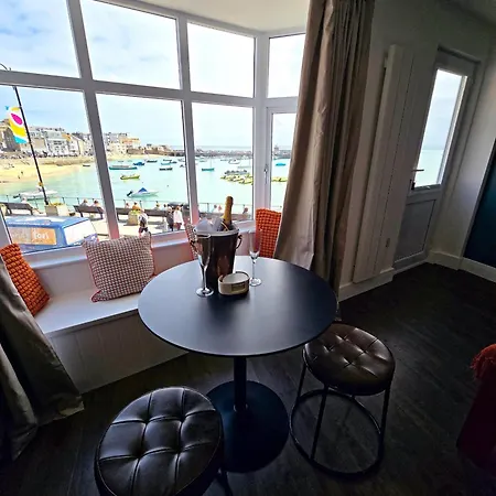 Apartment Premier 2 - Stunning With Breathtaking Seaside Views